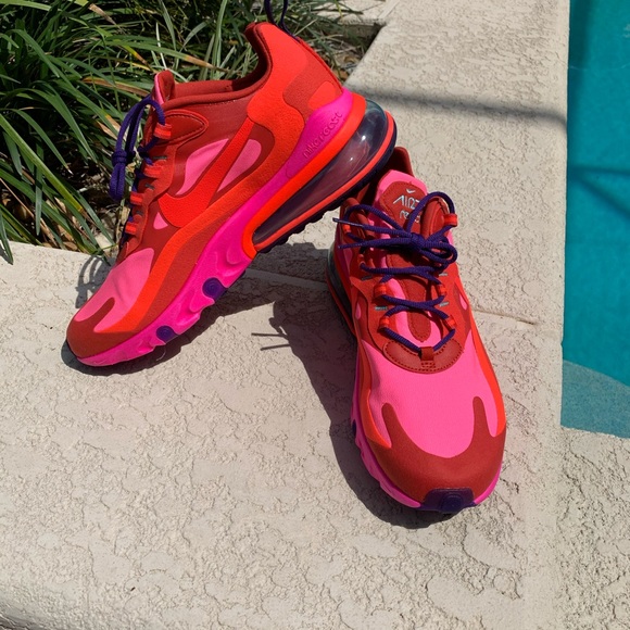 Air max 270 react • BRAND NEW • NEVER WORN • - Picture 2 of 15